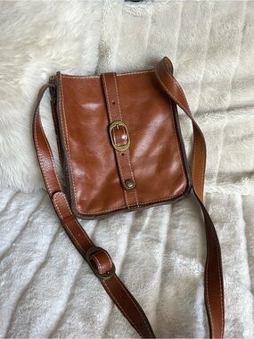 PATRICIA NASH Classic Brown Leather Crossbody Bag